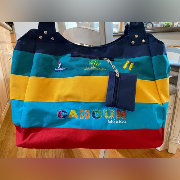 Cancun Beach Bag - Picture 1 of 7